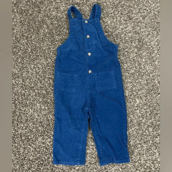 H&M Corduroy Overalls - Picture 2 of 8
